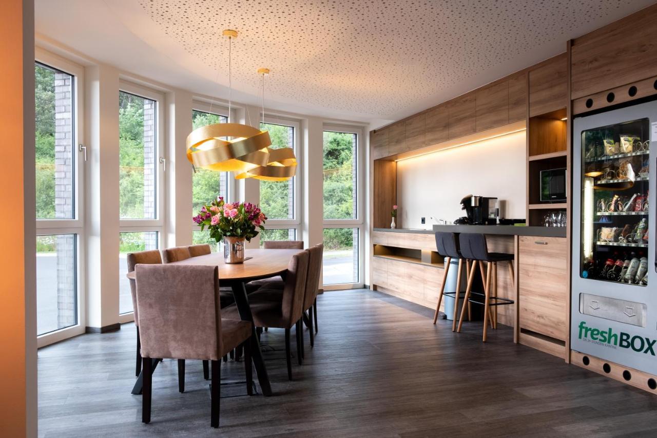 In2 The Boardinghouse Aparthotel Ubach-Palenberg ภายนอก รูปภาพ